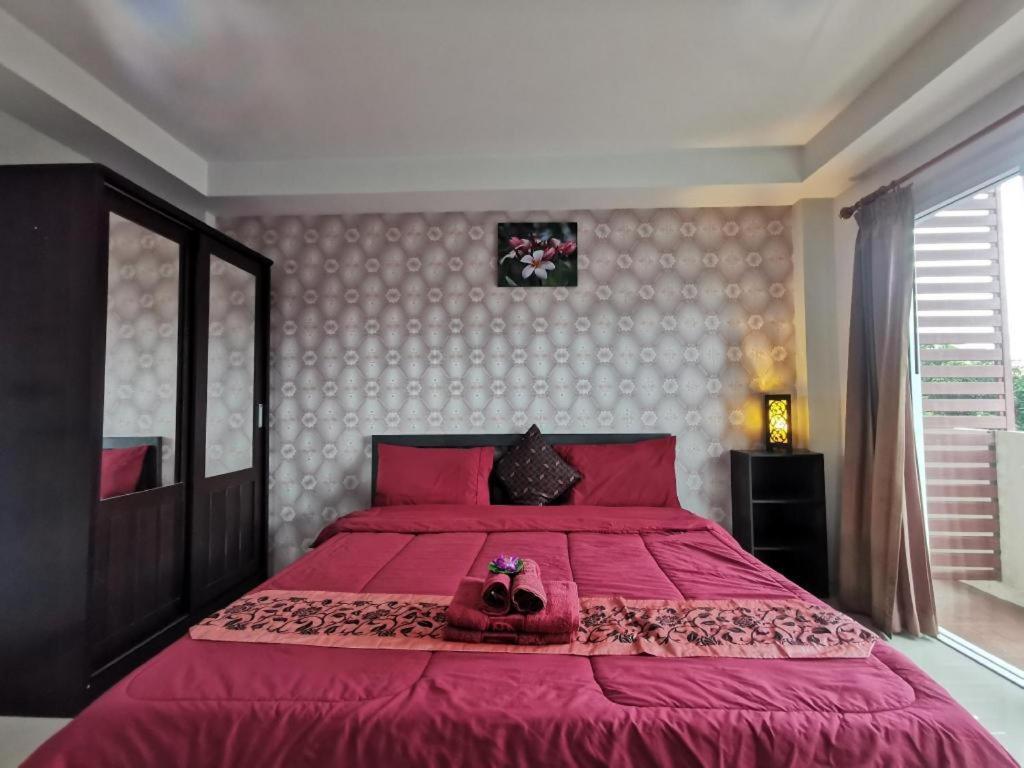 Tontalay Hotel Bangsaen Esterno foto