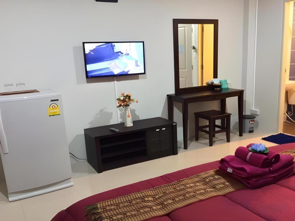 Tontalay Hotel Bangsaen Esterno foto