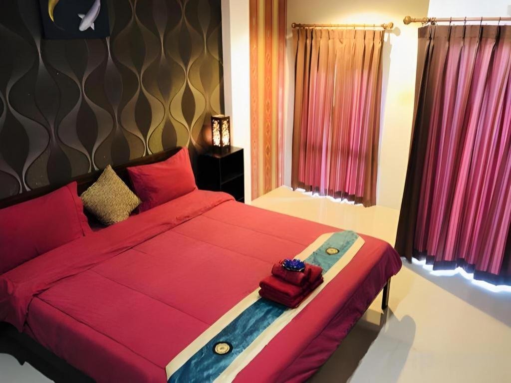 Tontalay Hotel Bangsaen Esterno foto